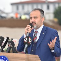 İnegöl çöplüğü de artık ışık saçıyor 