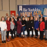 ‘Bir yastıkta yarım asır’ 
