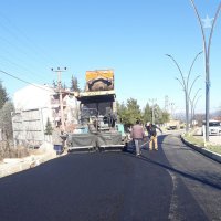 Büyükorhan'da asfalt çalışmaları tam gaz 