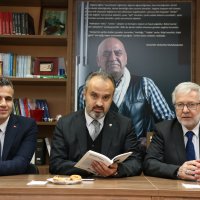 Başkan Aktaş’tan UÜ’ye seminer salonu  