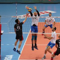 Efeler  yeni yıla galibiyetle başladı 