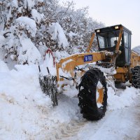 Karla mücadele sürüyor 