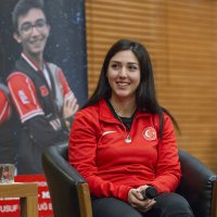 Sporun yıldızları Bursalı gençlerle buluştu  