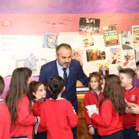  Başkan Aktaş’la geometri dersi  