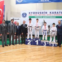 Kyokushin Karate Türkiye Şampiyonası başladı 
