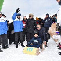 Zirve şenlikle ısındı  