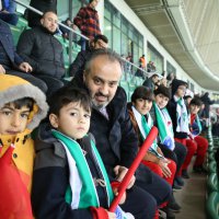 Başkan maçı Nusaybinli çocuklarla izledi 