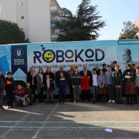 Bu otobüsün rotası: bilim 