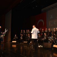 Roman orkestrası çaldı, Başkan Aktaş söyledi 