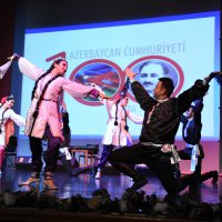 Azerbaycan 100. yaşında 