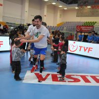 Efeler gümbür gümbür 