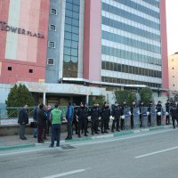 Tower Plaza’da tahliye süreci başladı 
