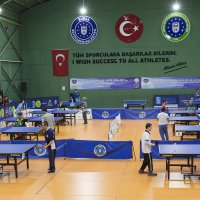 Özel sporcularla özel turnuva 