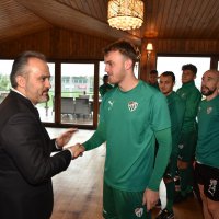 Timsah’a Başkan Aktaş morali 