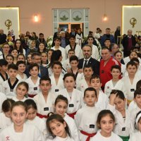 Uçan tekmelerin sertifikası Başkan Aktaş’tan 