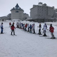 Öğrencilerin kayak heyecanı 