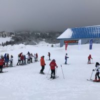 Öğrencilerin kayak heyecanı 