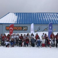 Öğrencilerin kayak heyecanı 