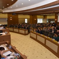 Ruhsat mağdurlarına Büyükşehir’den su jesti  