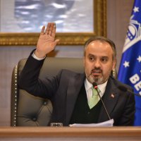 Ruhsat mağdurlarına Büyükşehir’den su jesti  