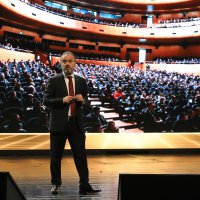  Bursa emin adımlarla geleceğe yürüyor 