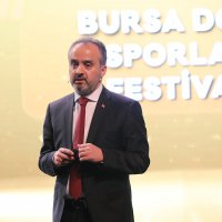  Bursa emin adımlarla geleceğe yürüyor 