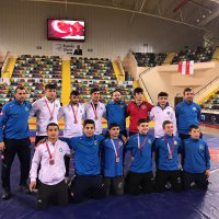 Güreşçilerden 7 madalya 