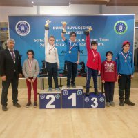 Satrancın kalbi Bursa’da atıyor 