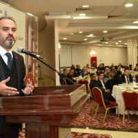 Büyükşehir eğitimde rol model 