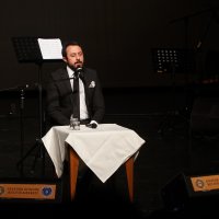 Duygulandıran musiki 