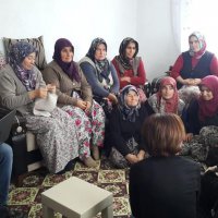 Çiftçi kadınlara hayvan yetiştiriciliği eğitimi    