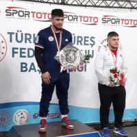 Büyükşehirli güreşçiler Milli takım adayı 