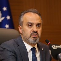 Büyükşehir’de renkli meclis  