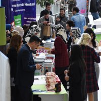 İşini Şansa Bırakma Zirvesi’ne gençlerden yoğun ilgi 