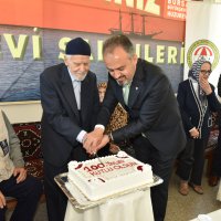 Huzurevinin asırlık çınarına doğum günü 