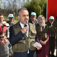 Başkan, sevgiye olta attı 