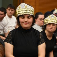 “Tıpkı sizin gibiyiz, + 1 farkla” 