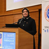 “Tıpkı sizin gibiyiz, + 1 farkla” 