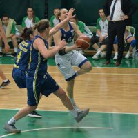 Periler, Play-off aşkına 75-57 