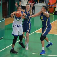 Periler, Play-off aşkına 75-57 