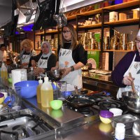 Bayat ekmekler yemeğe dönüşüyor 