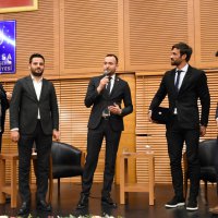 Şampiyon ‘kaptan’ gençlerle buluştu 