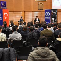 Şampiyon ‘kaptan’ gençlerle buluştu 