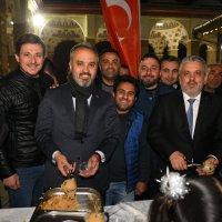 Camilerde kandil coşkusu 