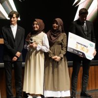 ‘Merhametli Liseliler’ ödüllendirildi 