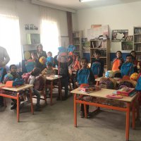 Kütüphane çocukların ayağına geldi 