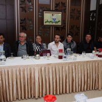 Efelerden yemekli veda 