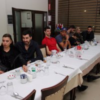 Efelerden yemekli veda 