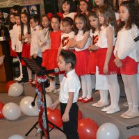 Çocuklardan sazlı sözlü bayram 