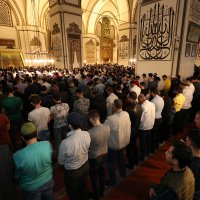 Ramazan ilk teravihle başladı 